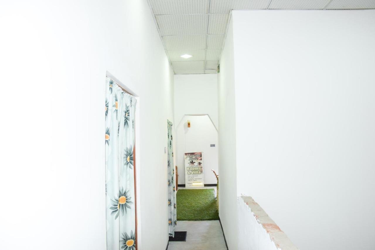 Tharaka Homestay Weligama Ngoại thất bức ảnh